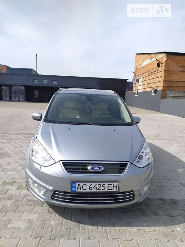 Ford Galaxy (2010)