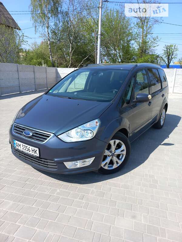Ford Galaxy (2012)