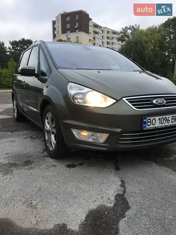 Ford Galaxy (2011)