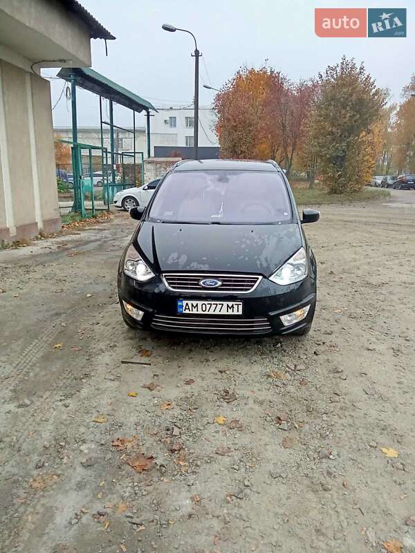 Ford Galaxy (2011)