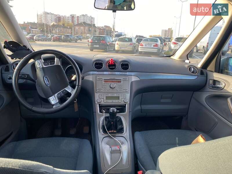 Ford Galaxy (2006)