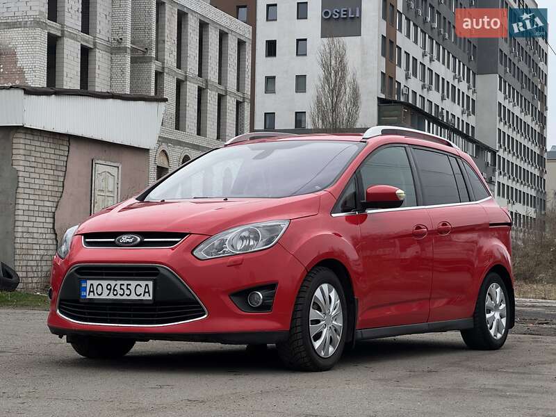 Ford Grand c-max (2011)