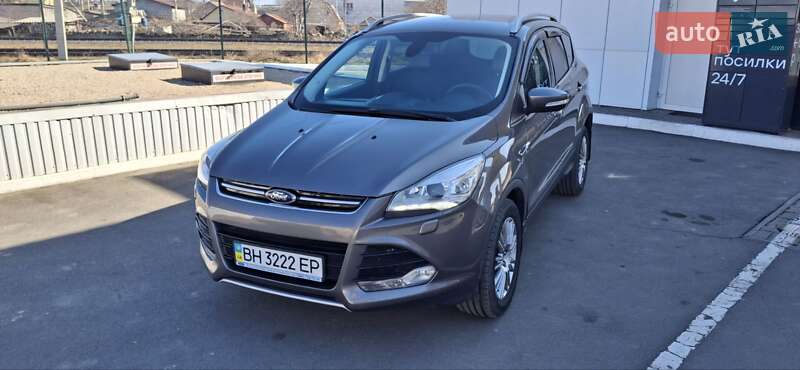Ford Kuga (2013)