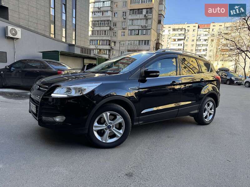Ford Kuga (2016)