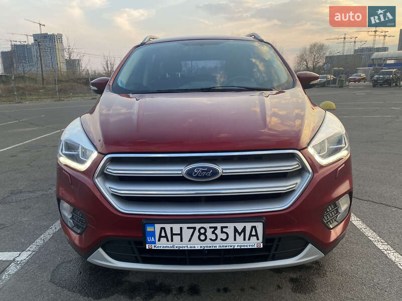 Ford Kuga (2019)