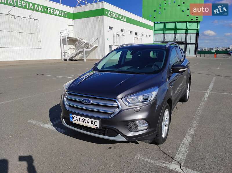 Ford Kuga (2019)