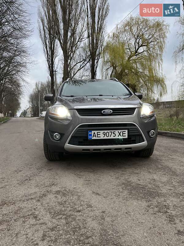 Ford Kuga (2011)