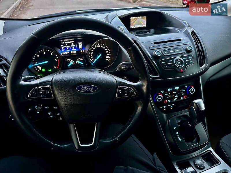 Ford Kuga (2018)