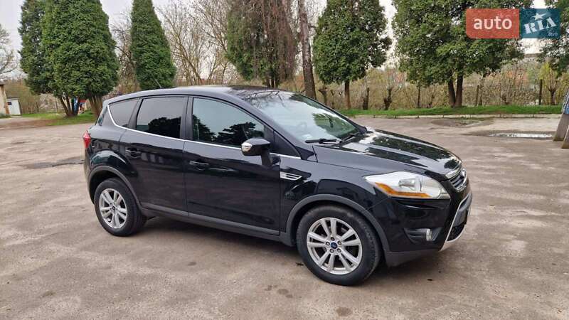 Ford Kuga (2011)