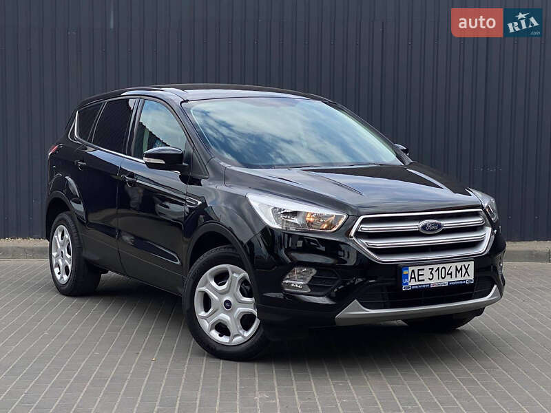Ford Kuga (2019)