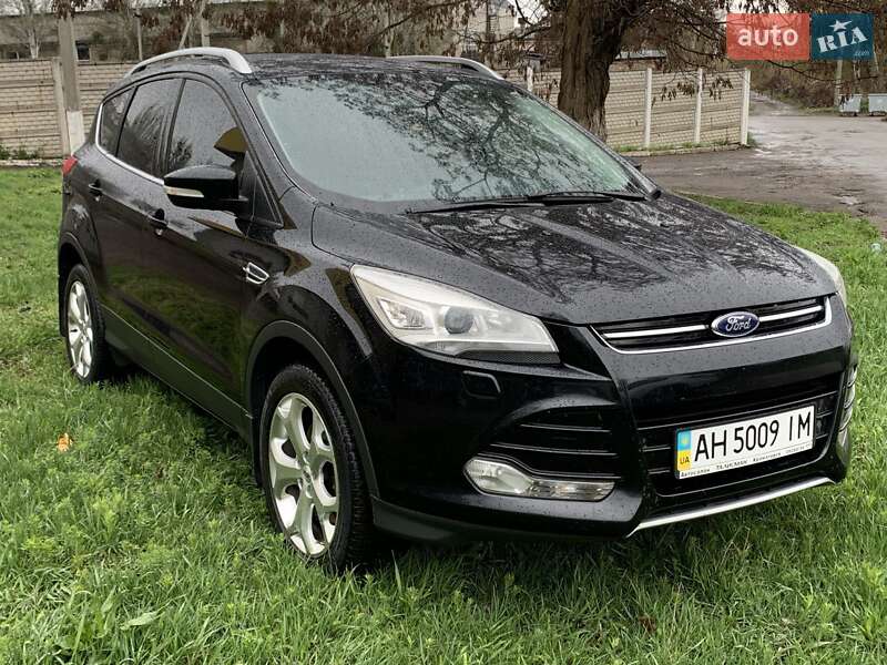 Ford Kuga (2013)
