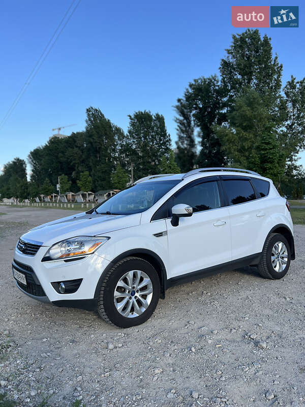Ford Kuga (2011)