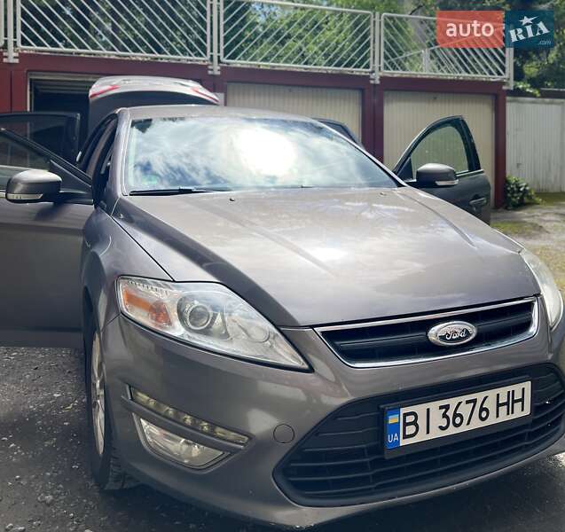 Ford Mondeo (2011)