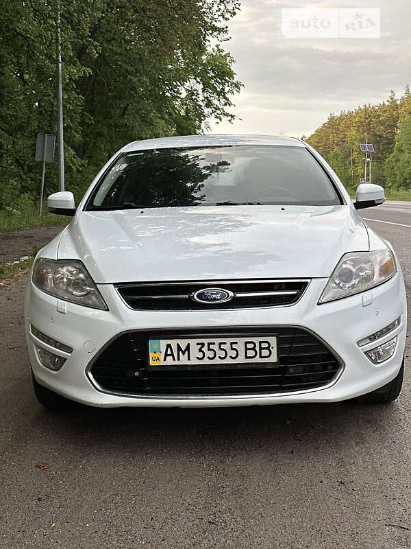 Ford Mondeo (2011)