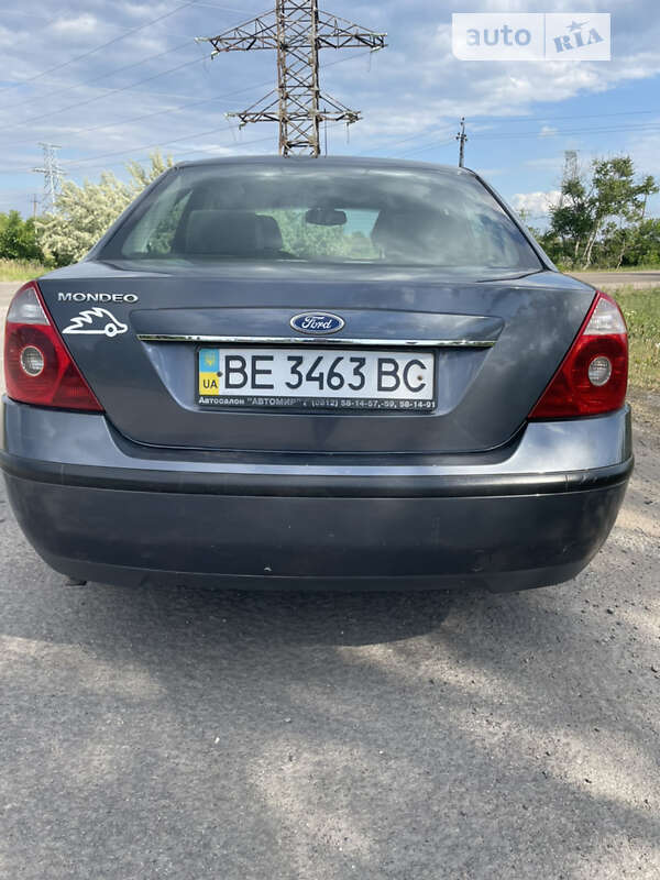 Ford Mondeo (2004)