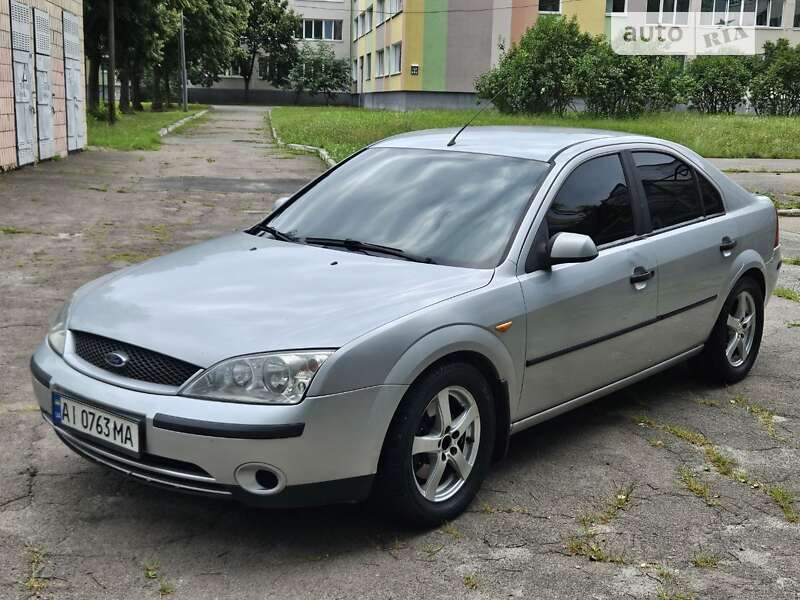 Ford Mondeo (2001)