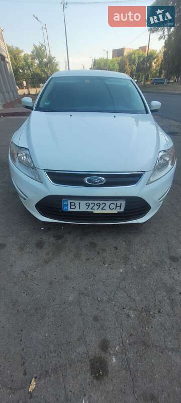 Ford Mondeo (2012)