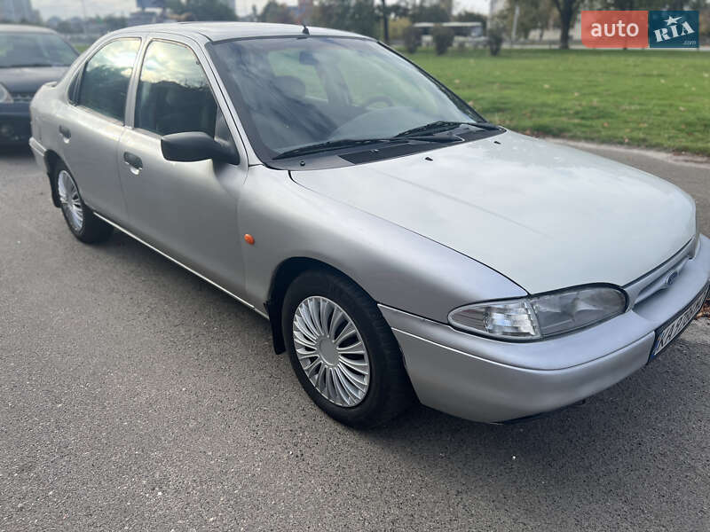 Ford Mondeo (1994)