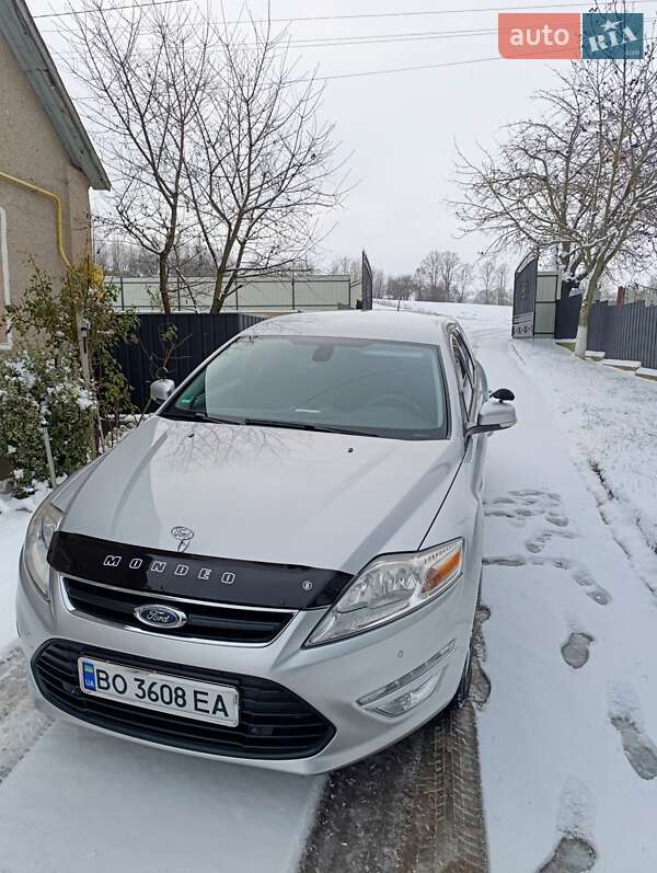 Ford Mondeo (2011)