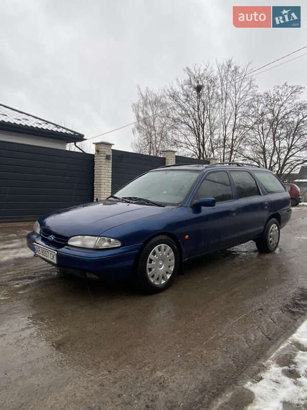Ford Mondeo (1993)