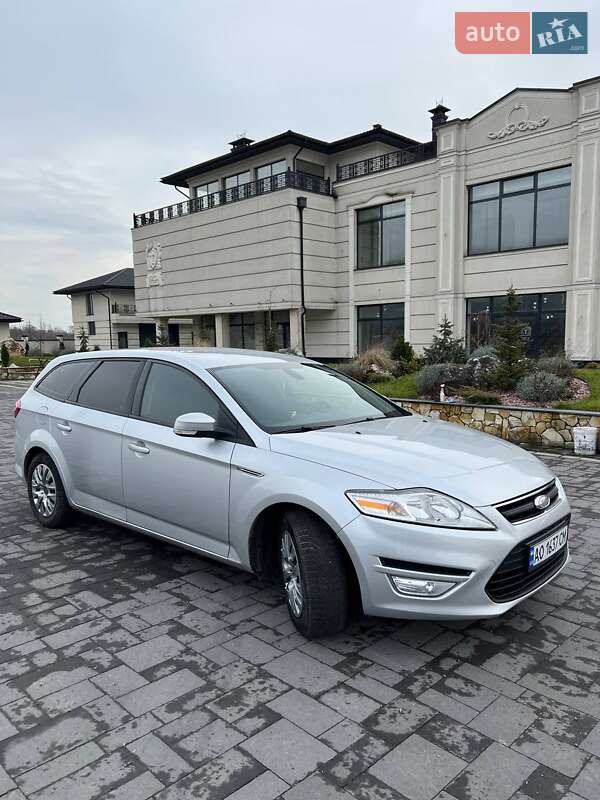 Ford Mondeo (2010)