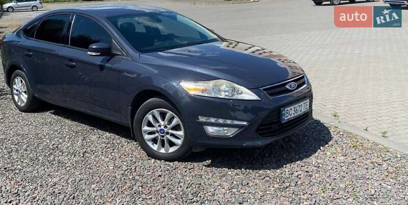 Ford Mondeo (2012)