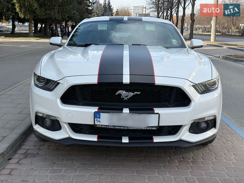 Ford Mustang (2017)