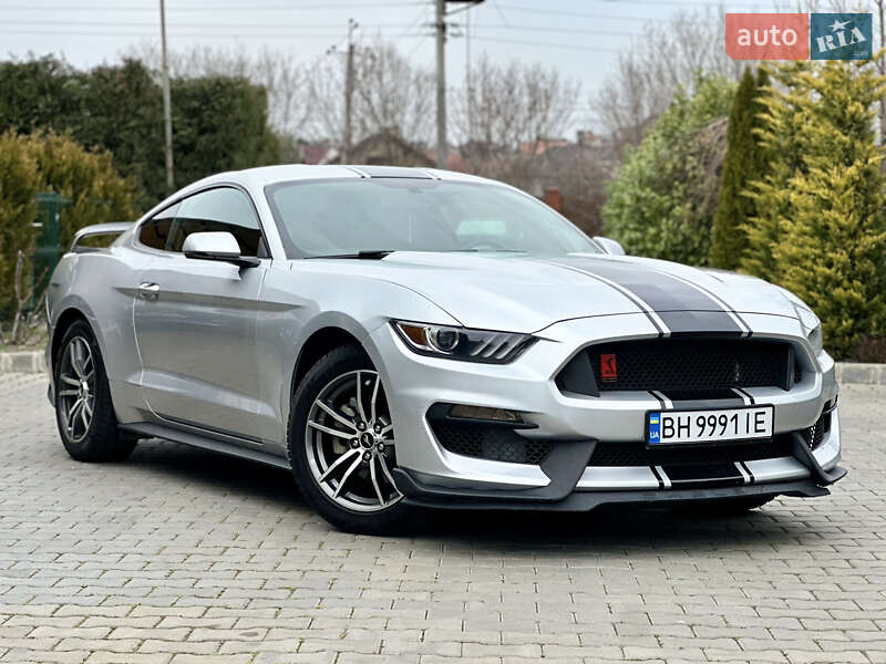 Ford Mustang (2016)