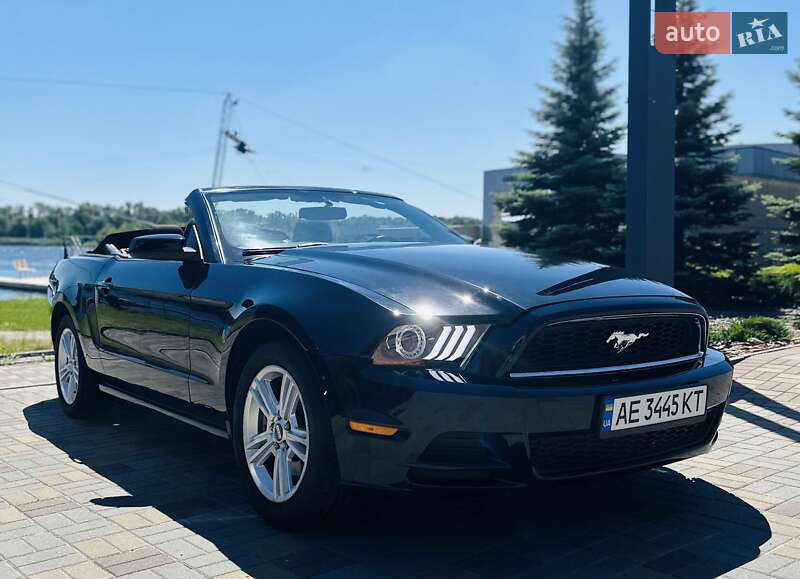 Ford Mustang (2014)