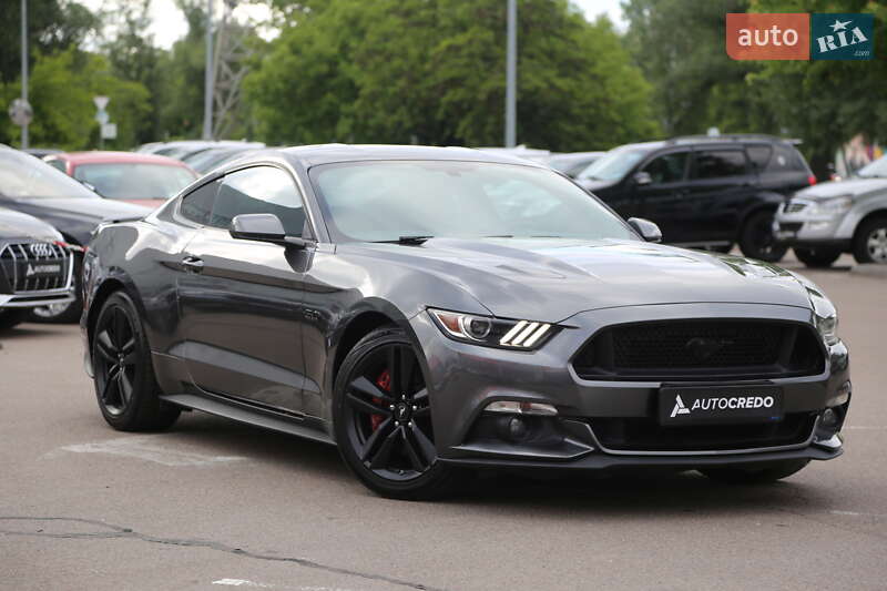 Ford Mustang (2017)