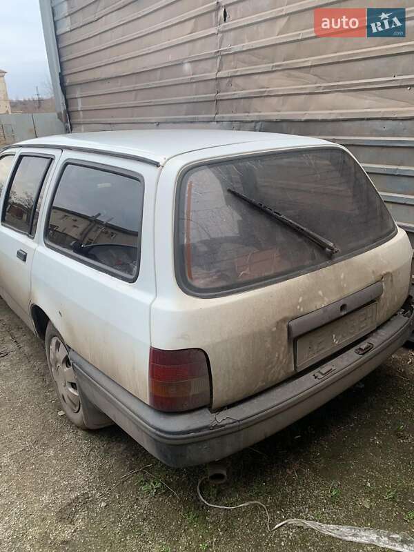 Ford Sierra (1987)