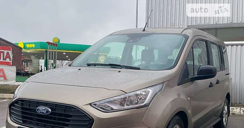 Ford Tourneo connect (2019)