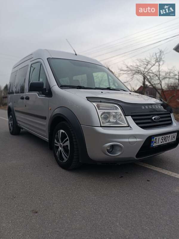 Ford Tourneo connect (2012)