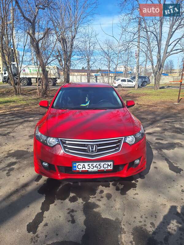 Honda Accord (2010)
