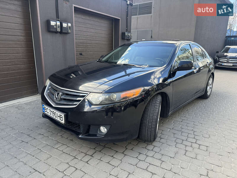 Honda Accord (2009)