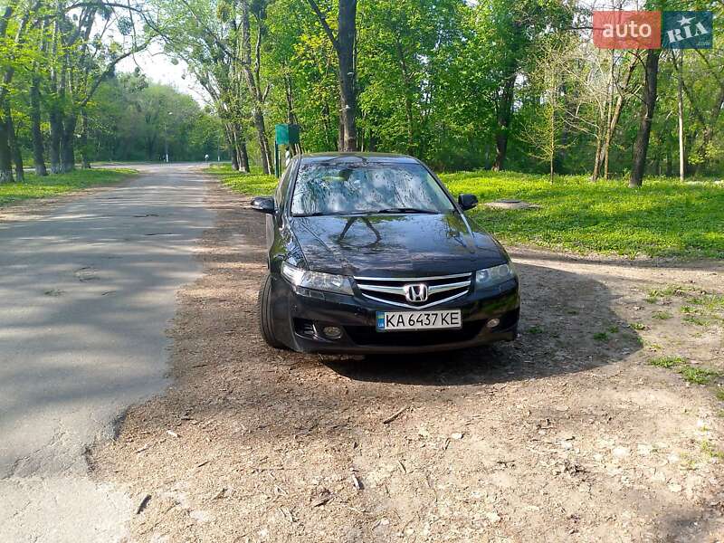 Honda Accord (2007)