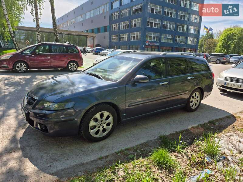 Honda Accord (2005)