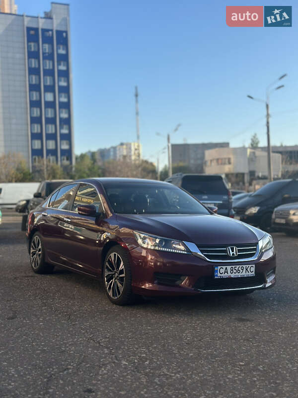 Honda Accord (2013)