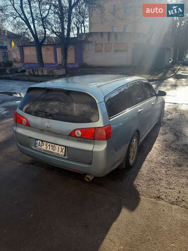 Honda Accord (2004)