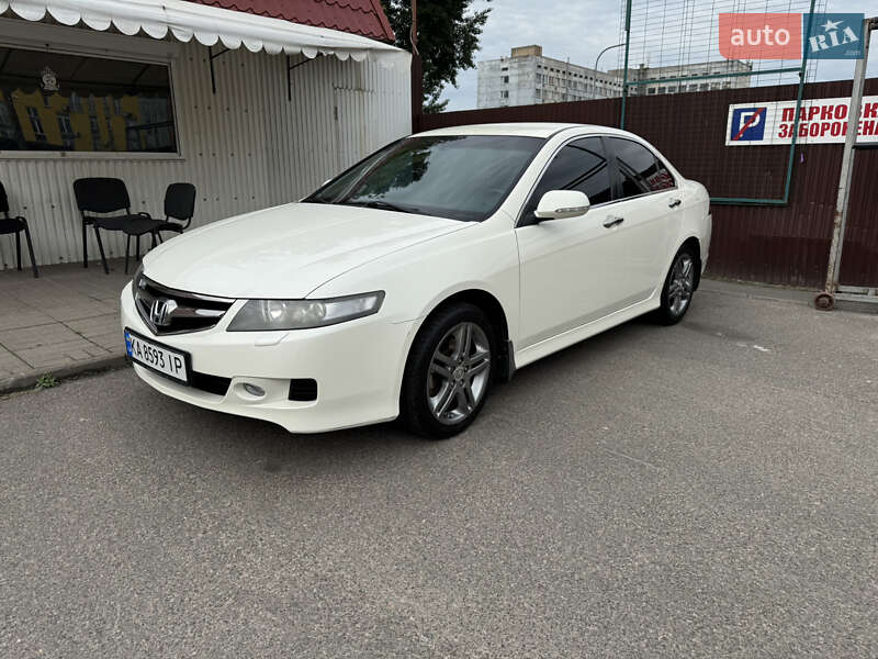 Honda Accord (2007)