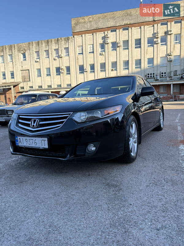 Honda Accord (2008)