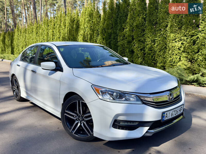 Honda Accord (2016)
