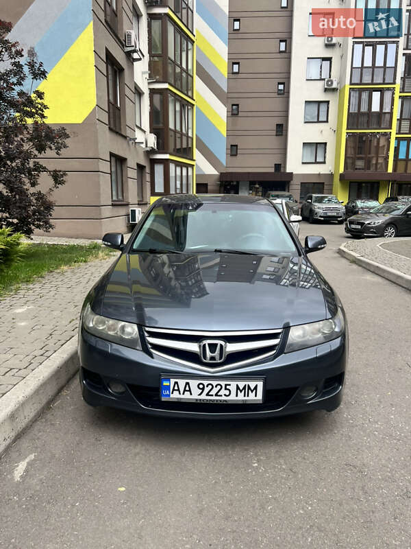 Honda Accord (2007)