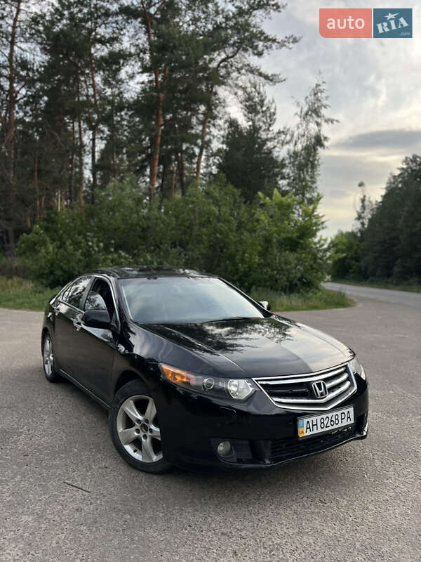 Honda Accord (2010)