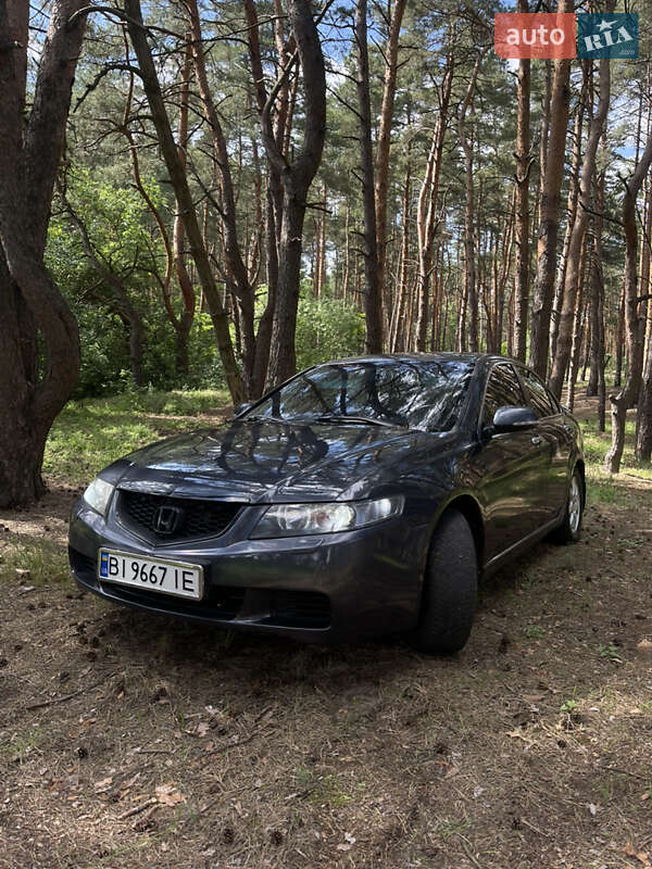 Honda Accord (2003)