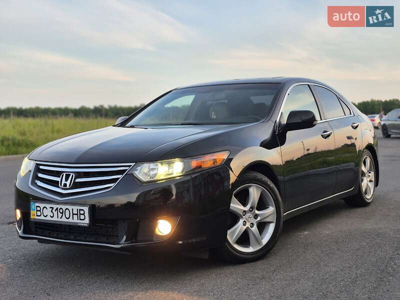 Honda Accord (2009)