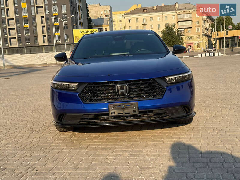 Honda Accord (2023)