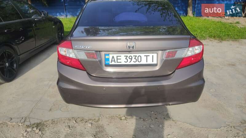 Honda Civic (2012)