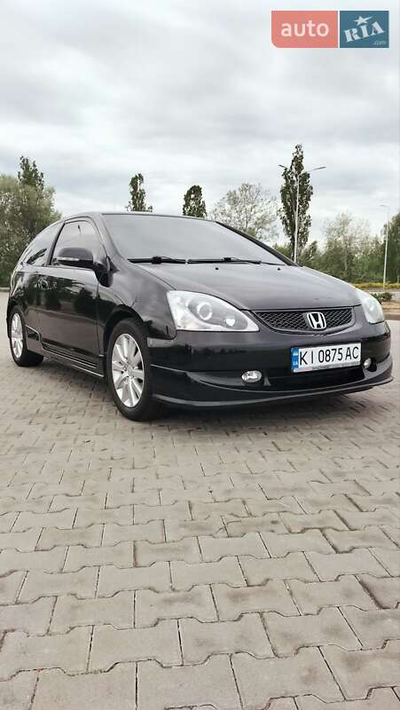 Honda Civic (2003)