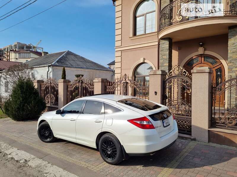 Honda Crosstour (2012)